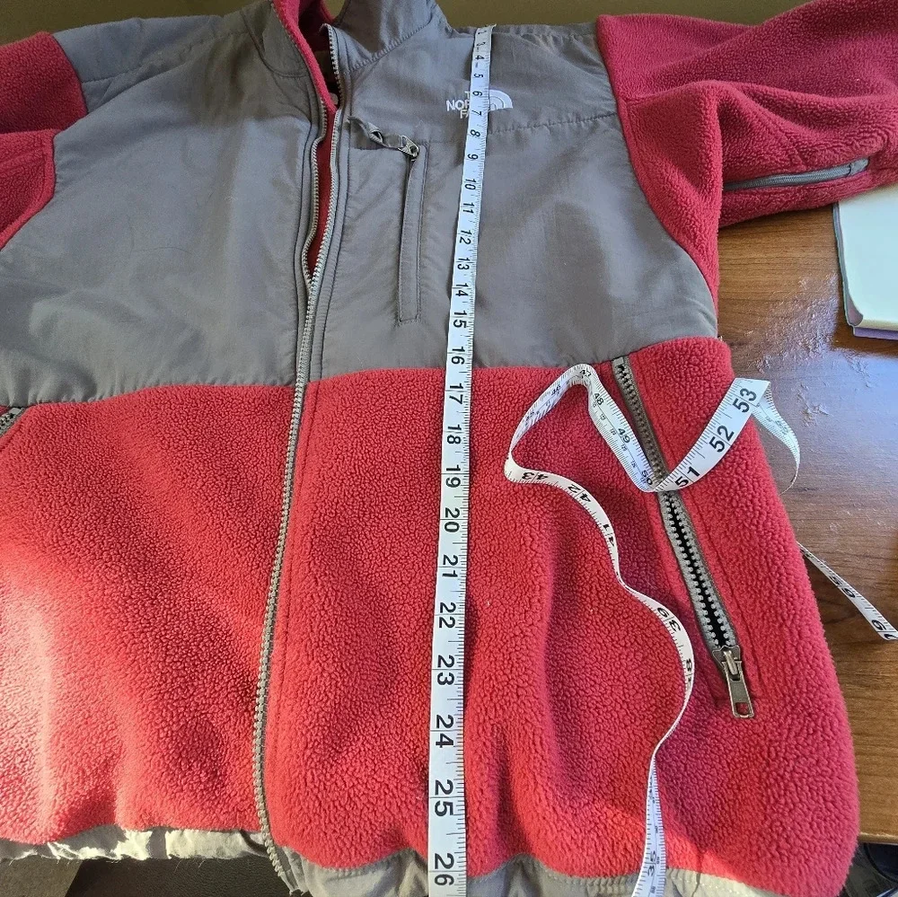 The North Face Red and Gray Polertec Fleece Jacket - Picture 5 of 11